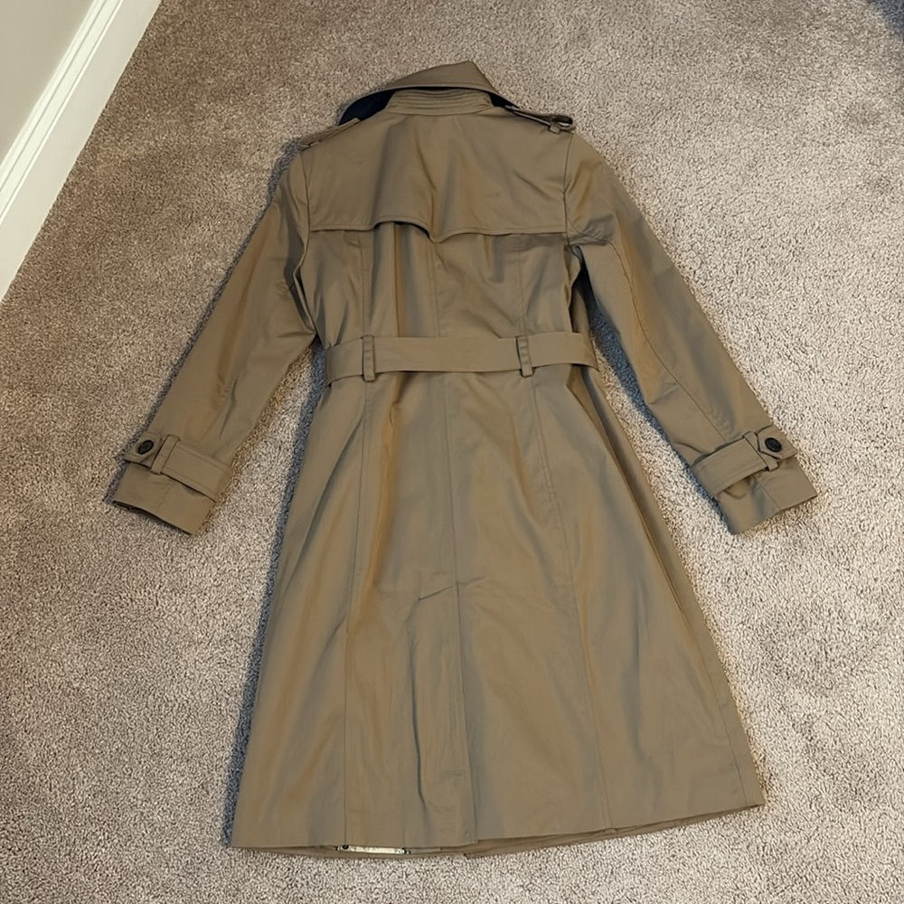 Banana Republic Trench Coat - Picture 9 of 11